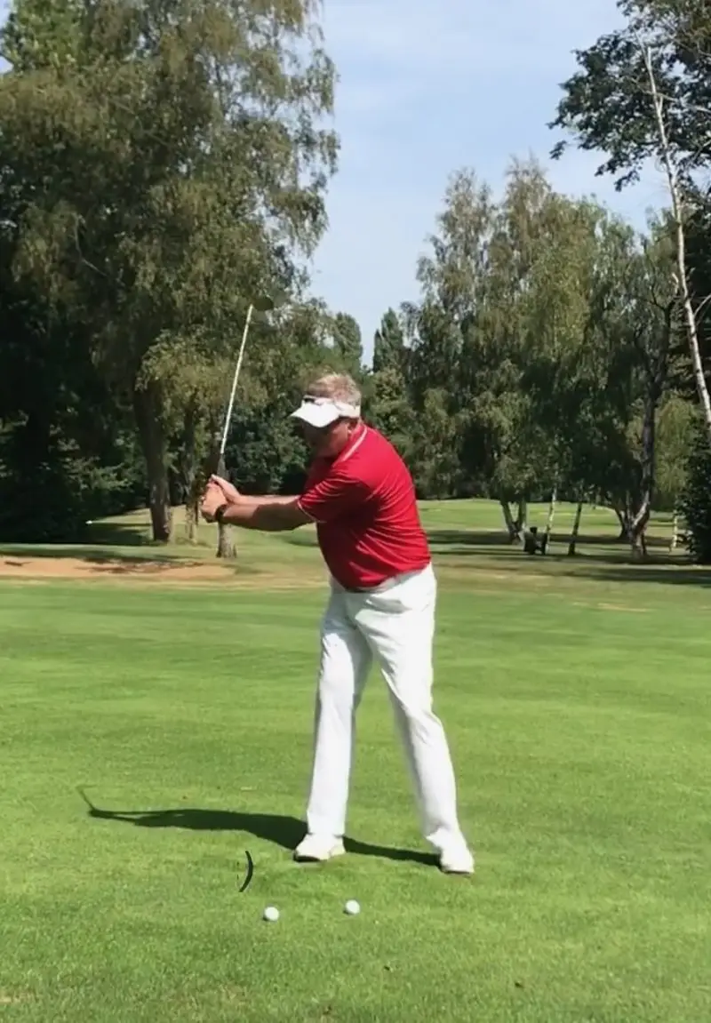Swing de Cyril Ferran sur le parcours (1/2)