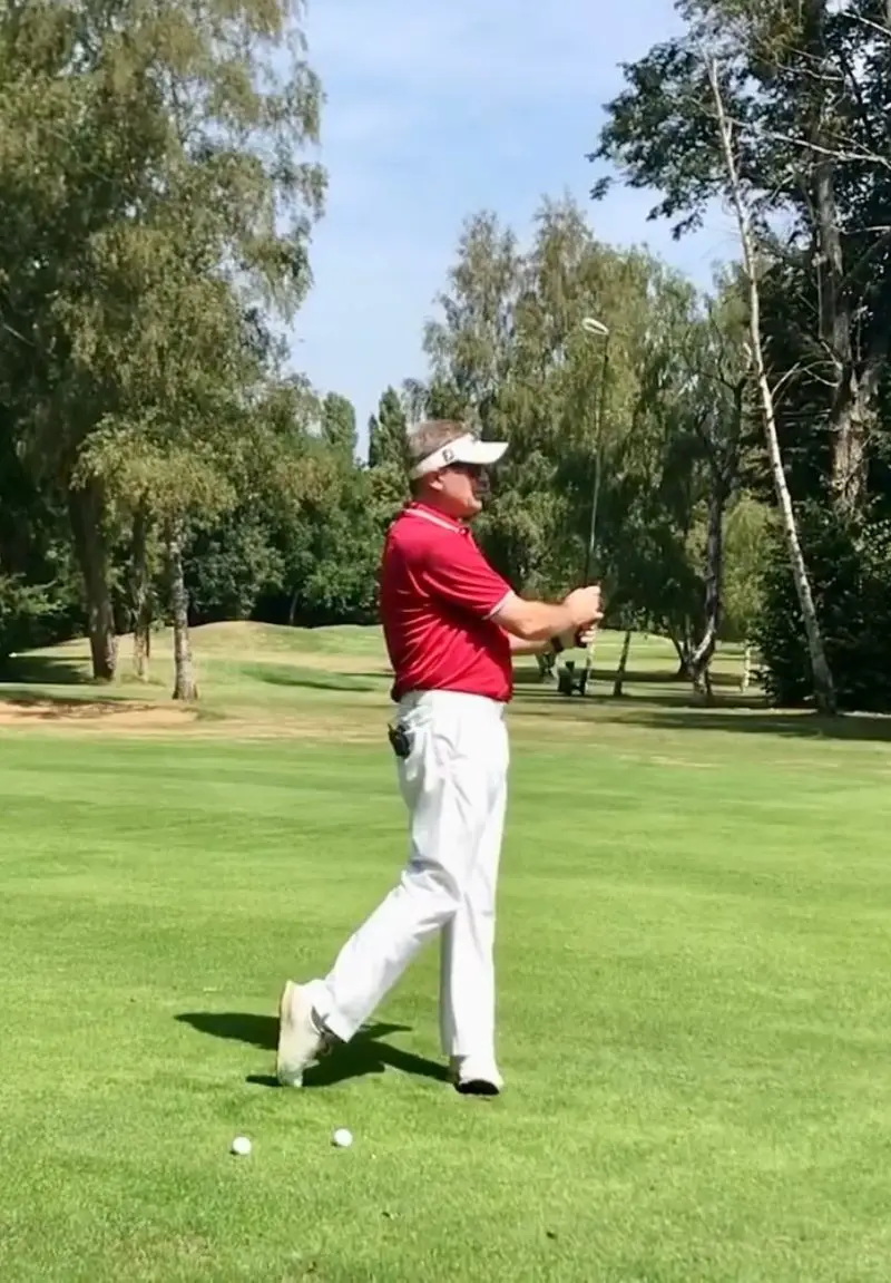 Swing de Cyril Ferran sur le parcours (2/2)